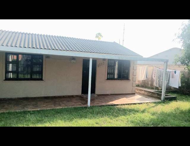 2 BEDROOM HOUSE FOR SALE IN ESIKHAWINI H